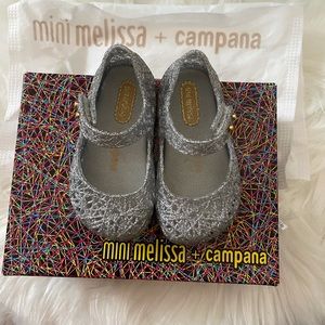 Mini Melissa Size 5